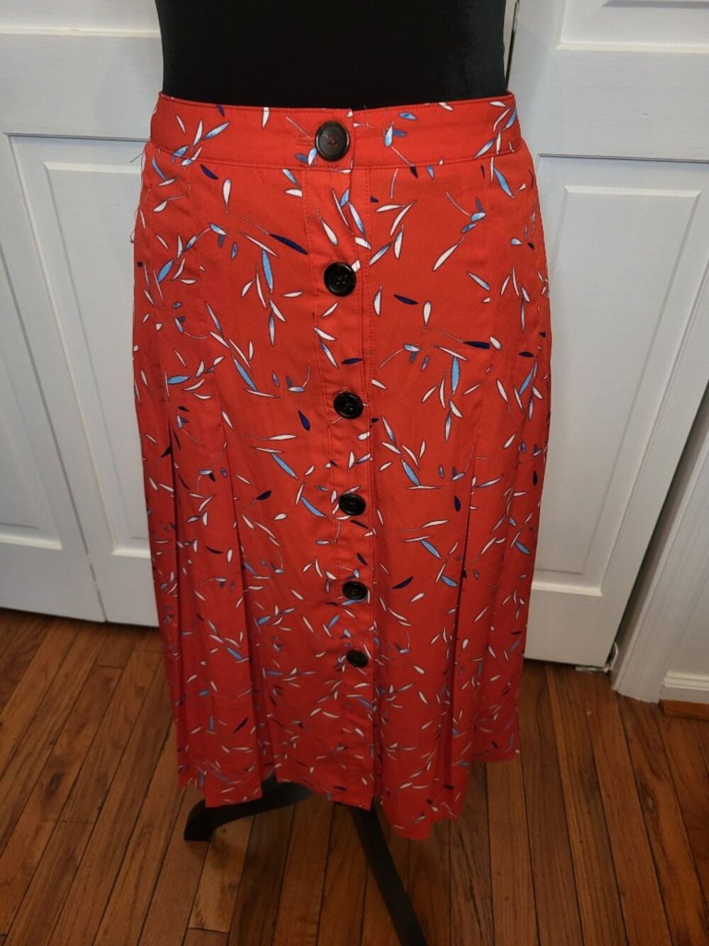 Banana Republic Red Geometric Print Button Up Midi Skirt 8 Nautical Preppy Twee
